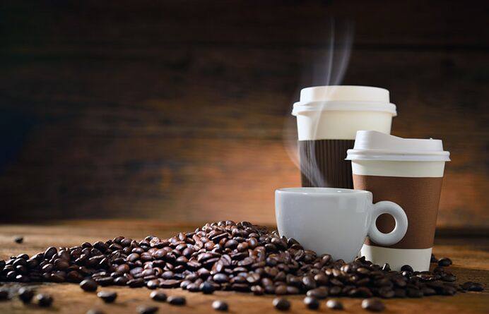 Kaffi als verbuedenes Produkt beim huelen Vitamin fir d 'Potenz